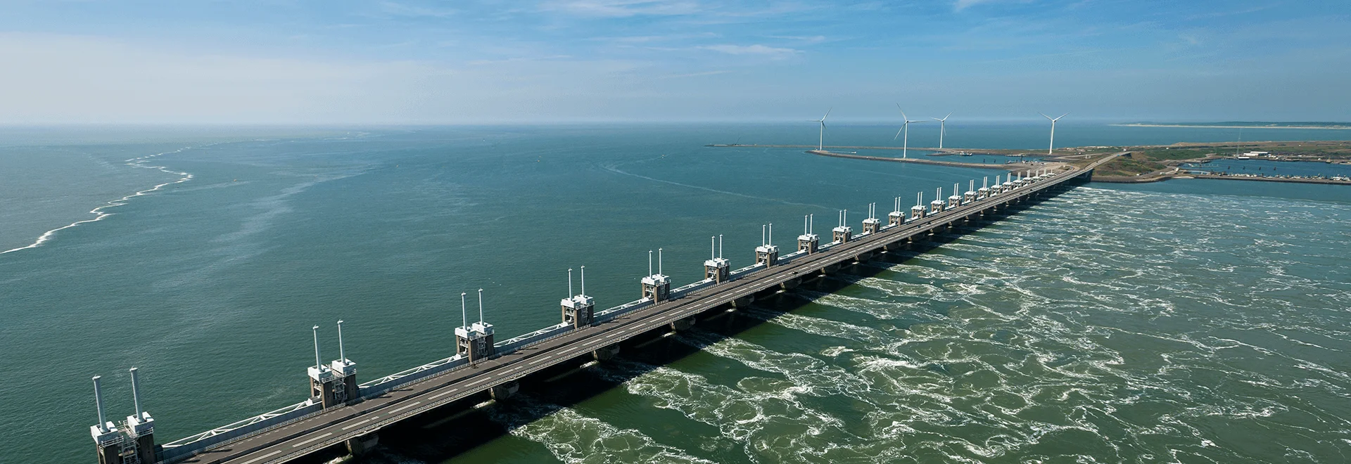 Hubschrauberflug Zeeland